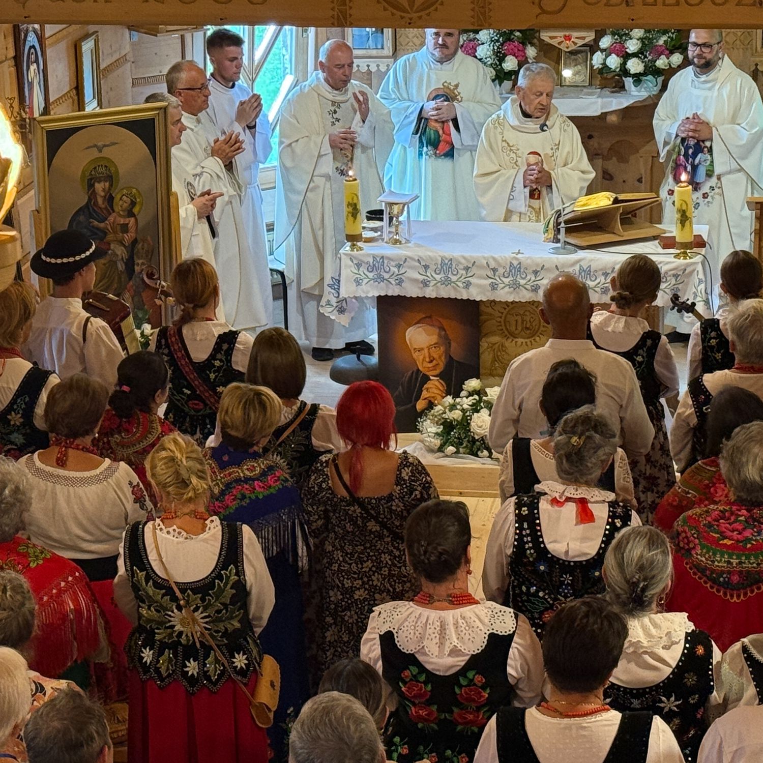 miniaturka dla wpisu o tytule: Tłumnie na Śnieżnicy