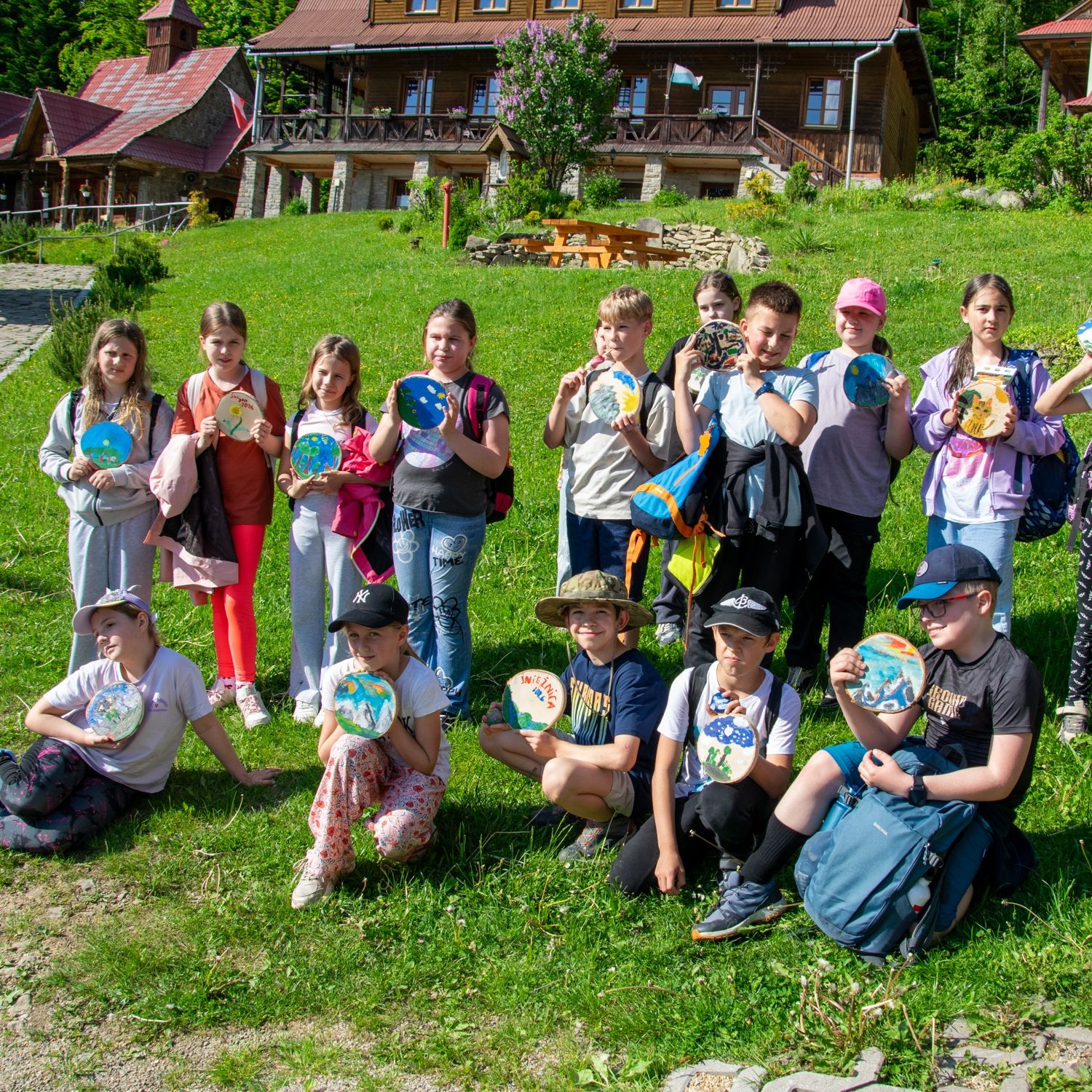 miniaturka dla wpisu o tytule: Zachować wspomnienia i wiedzę – Dzień Dziecka w Zagórzańskich Dziedzinach